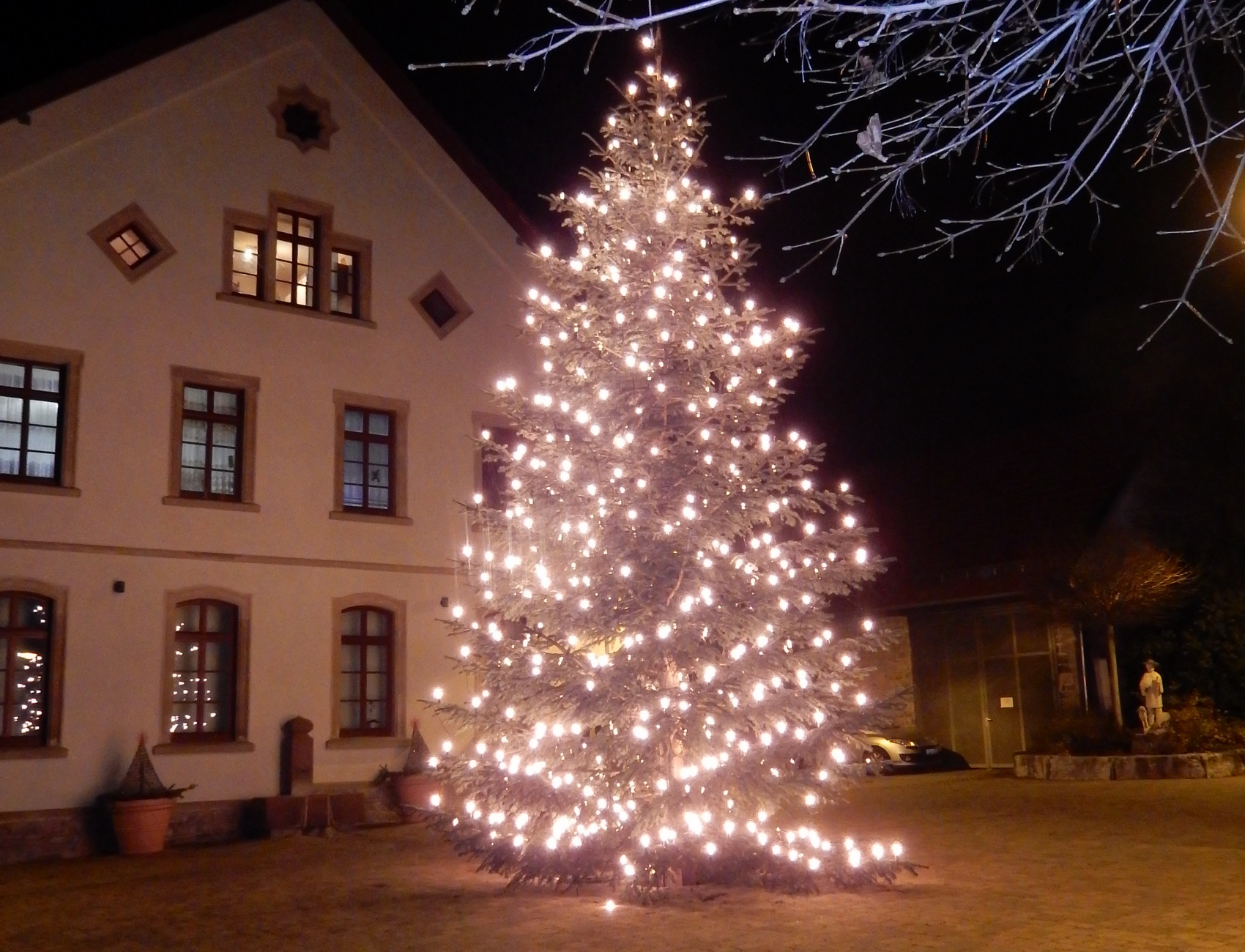 Frohe Weihnachten wünscht der TV Helmsheim